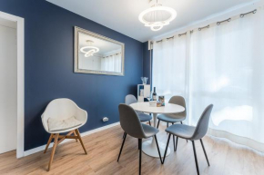 GuestReady - Shades of Blue with Balcony